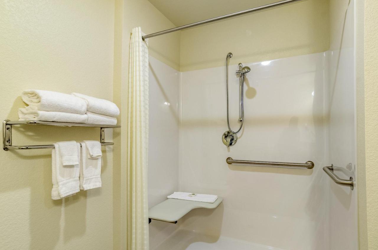 Cobblestone Inn & Suites - Kermit Ngoại thất bức ảnh
