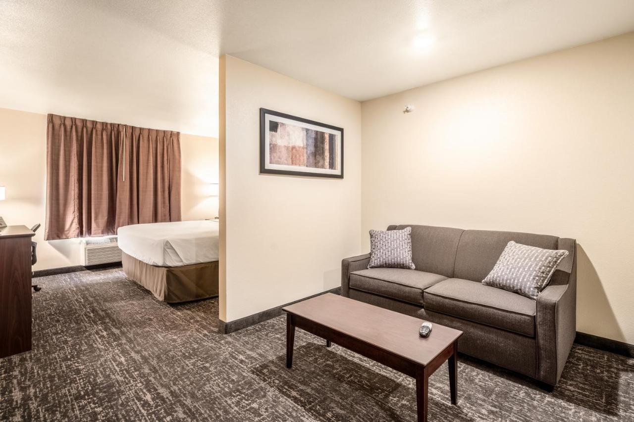 Cobblestone Inn & Suites - Kermit Ngoại thất bức ảnh
