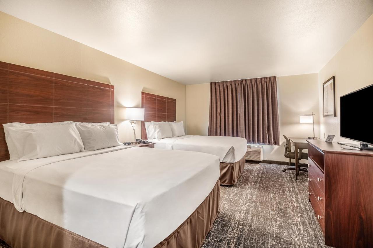Cobblestone Inn & Suites - Kermit Ngoại thất bức ảnh